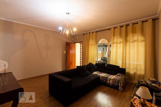 Casa à venda com 3 quartos, 110m² em Bosque da Saúde, São Paulo