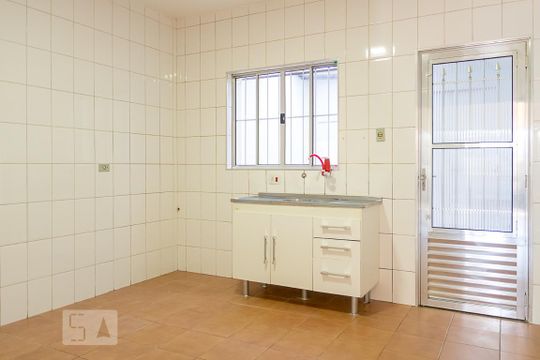 Cozinha de casa para alugar com 2 quartos, 100m² em Olímpico, São Caetano do Sul