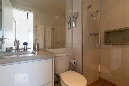 Banheiro Suíte de apartamento à venda com 1 quarto, 68m² em Pinheiros, São Paulo