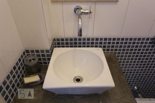 Lavabo de apartamento à venda com 2 quartos, 73m² em Bela Vista, São Paulo