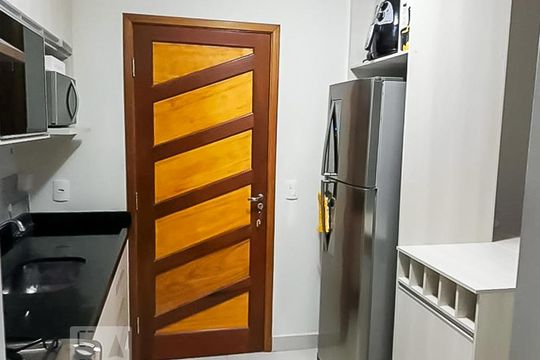 Cozinha de apartamento para alugar com 1 quarto, 40m² em Jaçanã, São Paulo