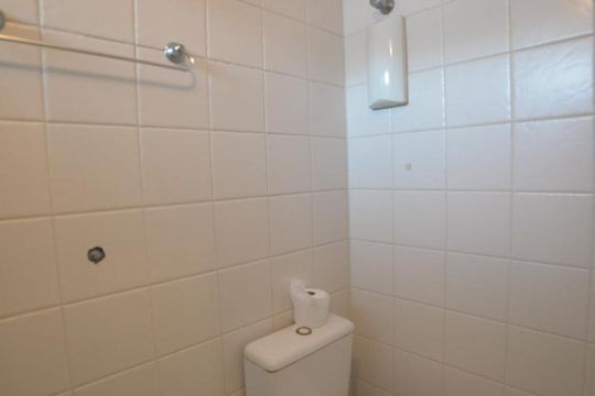 Banheiro de apartamento à venda com 1 quarto, 33m² em Aclimação, São Paulo