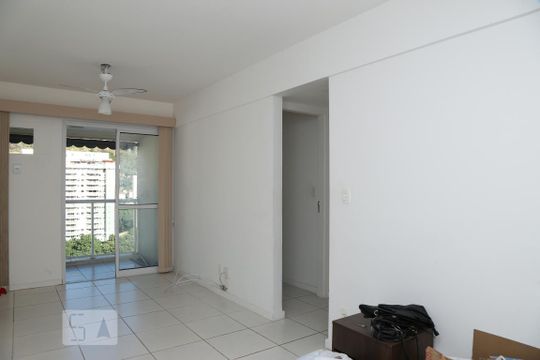 Sala de apartamento para alugar com 2 quartos, 60m² em Tijuca, Rio de Janeiro