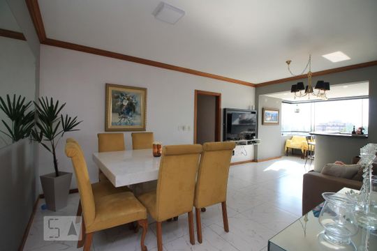 Sala de apartamento à venda com 3 quartos, 98m² em São João, Porto Alegre