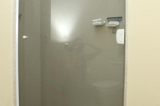Banheiro de apartamento para alugar com 1 quarto, 65m² em Tijuca, Rio de Janeiro