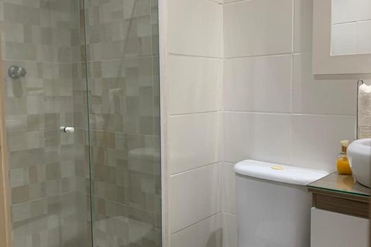 Banheiro Social de apartamento à venda com 2 quartos, 54m² em Taquara, Rio de Janeiro