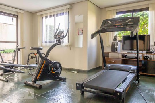 Academia de apartamento para alugar com 2 quartos, 62m² em Lapa, São Paulo