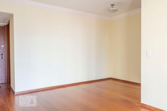 Sala de apartamento para alugar com 2 quartos, 62m² em Lapa, São Paulo
