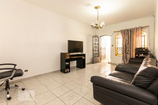 Casa à venda com 3 quartos, 300m² em Cidade Antônio Estevão de Carvalho, São Paulo