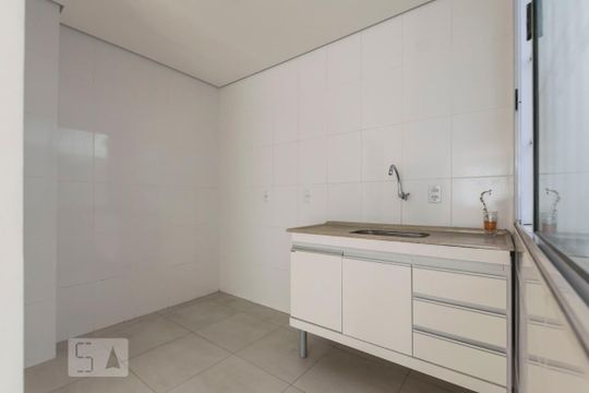 Cozinha de casa de condomínio à venda com 3 quartos, 70m² em Jardim Santa Cruz (sacomã), São Paulo