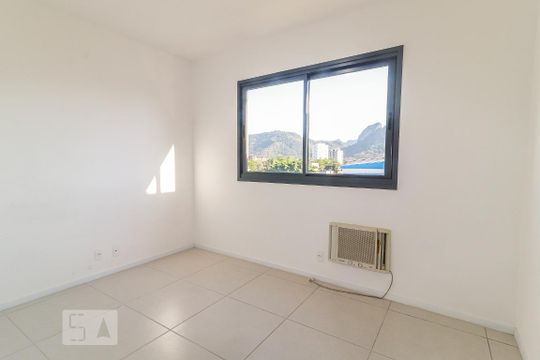 Quarto 2 de apartamento para alugar com 3 quartos, 89m² em Jacarepaguá, Rio de Janeiro