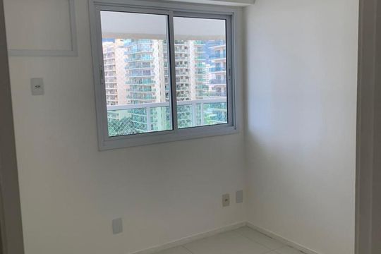 Quarto 1 de apartamento à venda com 3 quartos, 90m² em Barra da Tijuca, Rio de Janeiro