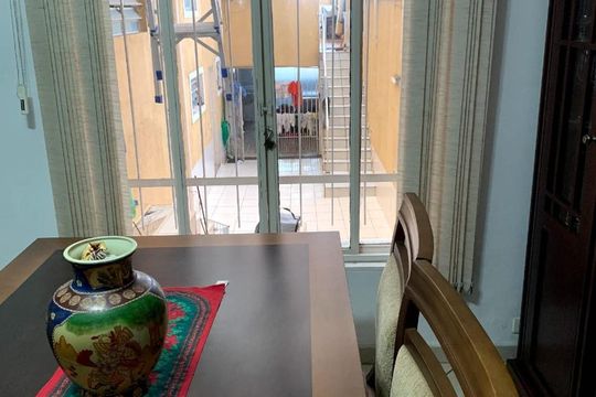 Sala de casa à venda com 5 quartos, 400m² em Jabaquara, São Paulo