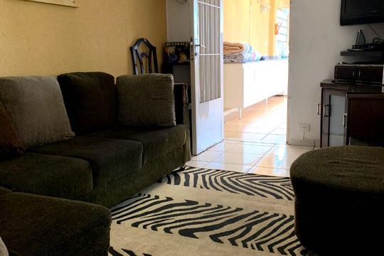 Casa à venda com 5 quartos, 400m² em Jabaquara, São Paulo
