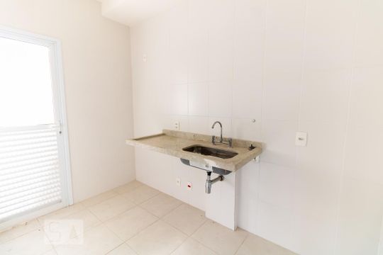 Cozinha de apartamento à venda com 2 quartos, 113m² em Vila Paiva, São Paulo
