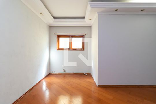Casa à venda com 3 quartos, 400m² em Chora Menino, São Paulo