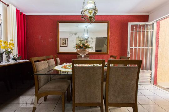 Sala de casa à venda com 4 quartos, 370m² em Vila Prudente, São Paulo