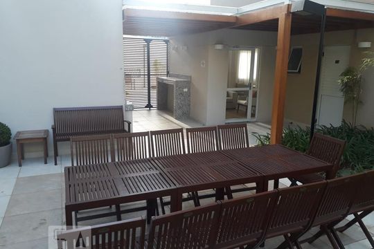 Área comum - Churrasqueira de apartamento para alugar com 2 quartos, 45m² em Jardim Novo Taboão, São Paulo