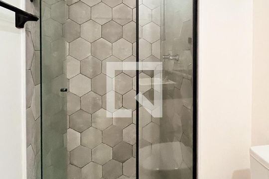 Banheiro 1 de apartamento para alugar com 2 quartos, 62m² em Vila Olímpia, São Paulo