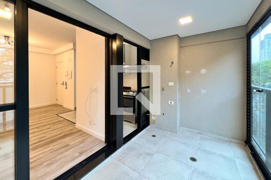 Varanda de apartamento para alugar com 2 quartos, 62m² em Vila Olímpia, São Paulo