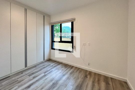 Quarto 2 de apartamento para alugar com 2 quartos, 62m² em Vila Olímpia, São Paulo