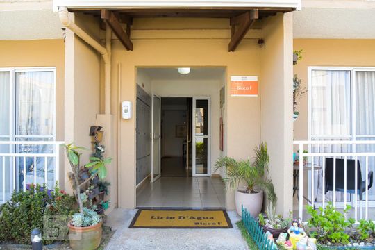 Hall de Entrada de apartamento à venda com 2 quartos, 47m² em Vila Marieta, Campinas