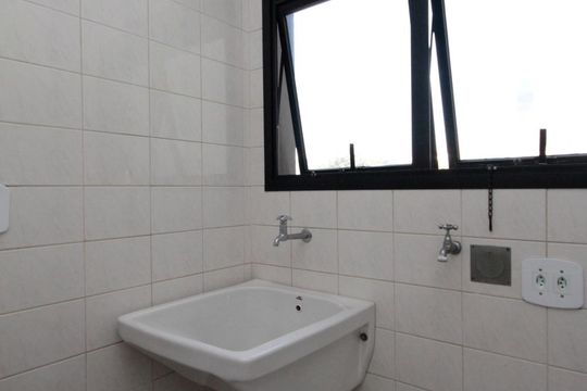 Área de Serviço de apartamento para alugar com 1 quarto, 40m² em Higienópolis, São Paulo