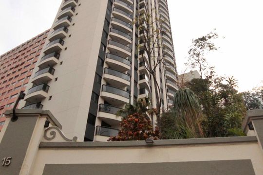 Fachada de apartamento para alugar com 1 quarto, 40m² em Higienópolis, São Paulo
