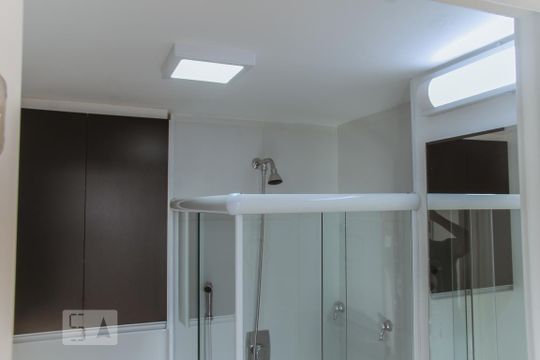 Banheiro de apartamento à venda com 1 quarto, 22m² em Centro, São Paulo