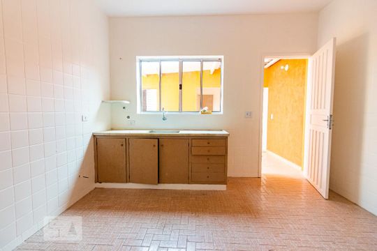 Cozinha de casa à venda com 2 quartos, 160m² em Vila Polopoli, São Paulo