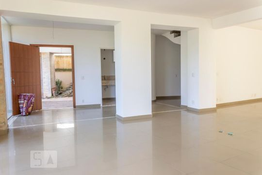 Sala de casa para alugar com 4 quartos, 400m² em Jardim Morumbi, São Paulo