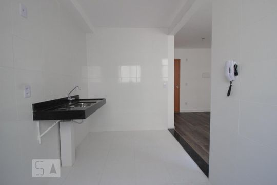 Cozinha de apartamento à venda com 2 quartos, 46m² em Jardim Íris, São Paulo
