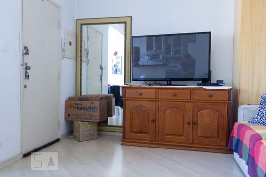 Sala de apartamento à venda com 2 quartos, 54m² em Cambuci, São Paulo