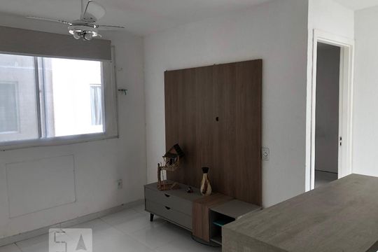 Sala de apartamento para alugar com 1 quarto, 42m² em Mato Grande, Canoas