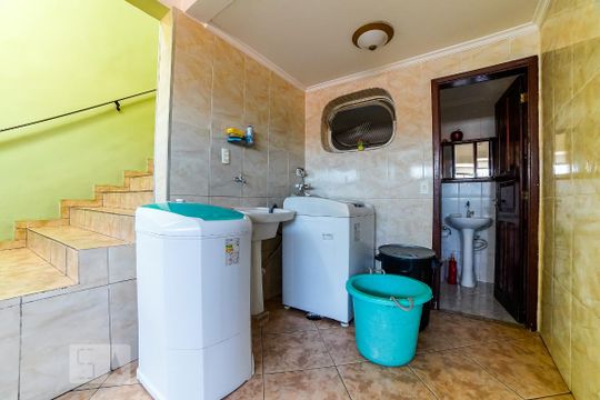 Área de Serviço de casa à venda com 4 quartos, 136m² em Vila Mazzei, São Paulo