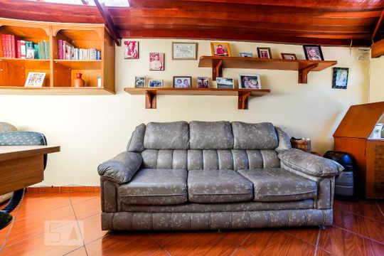 Escritório de casa à venda com 4 quartos, 136m² em Vila Mazzei, São Paulo