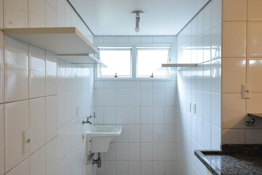 Área de serviço de apartamento para alugar com 1 quarto, 45m² em Pinheiros, São Paulo