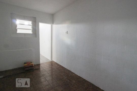 Casa para alugar com 1 quarto, 50m² em Vila Pereira Barreto, São Paulo