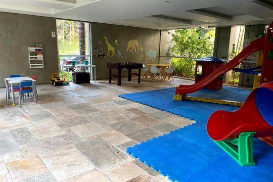 Brinquedoteca de apartamento à venda com 4 quartos, 200m² em Vila Suzana, São Paulo