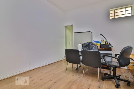 Sala de casa para alugar com 2 quartos, 85m² em Jardim Paulista, São Paulo