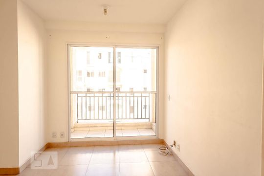Sala de apartamento à venda com 2 quartos, 54m² em Sítio da Figueira, São Paulo