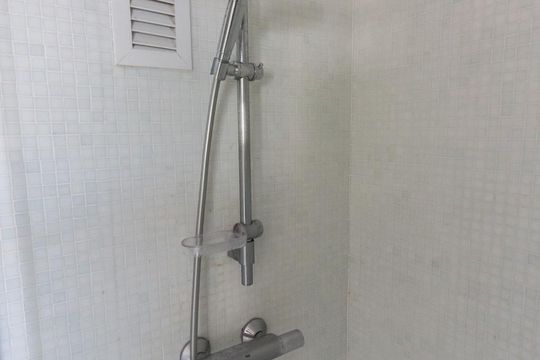 Banheiro Chuveiro de apartamento à venda com 1 quarto, 70m² em Vila Leopoldina, São Paulo
