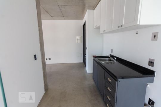 Cozinha de apartamento à venda com 1 quarto, 70m² em Vila Leopoldina, São Paulo