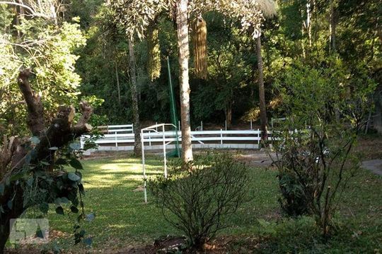 Casa à venda com 3 quartos, 400m² em Jardim Marajoara, Jundiaí