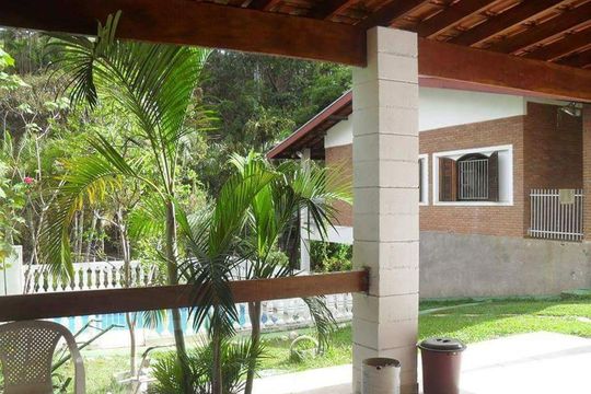 Casa à venda com 3 quartos, 400m² em Jardim Marajoara, Jundiaí