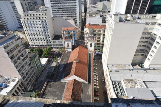 Vista de apartamento à venda com 1 quarto, 50m² em Centro, Rio de Janeiro