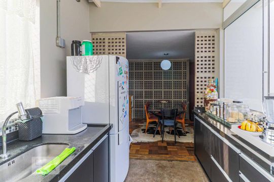 Cozinha de apartamento à venda com 3 quartos, 134m² em Jardim Taquaral, São Paulo