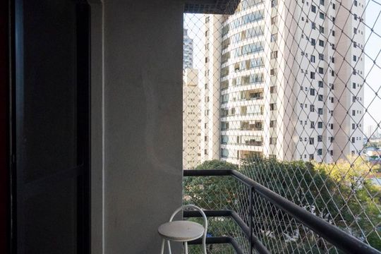 varanda de apartamento para alugar com 1 quarto, 45m² em Chácara Inglesa, São Paulo