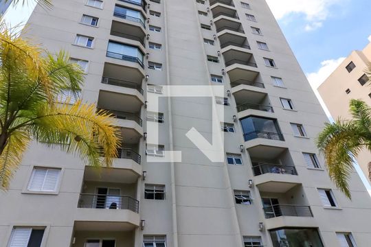 Fachada de apartamento para alugar com 2 quartos, 72m² em Paraíso do Morumbi, São Paulo