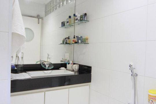 Banheiro da Suíte 3 de casa à venda com 5 quartos, 580m² em Jardim São Bento, São Paulo